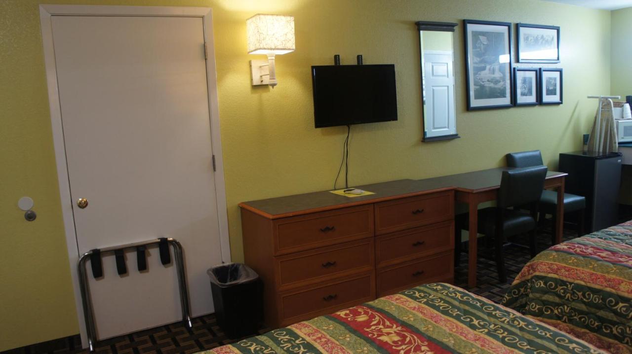 Regency Inn Taylor Eksteriør bilde